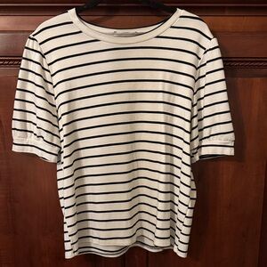 Striped Black and White Knit Women's Top Size XL